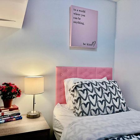 Tiny Private Room On The 1St Floor With Shared Bathroom Near Seatac Airport And Downtown Seattle Exterior foto